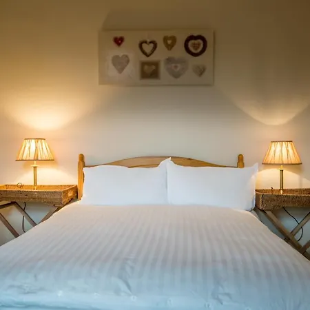 34 St Olave's Road *